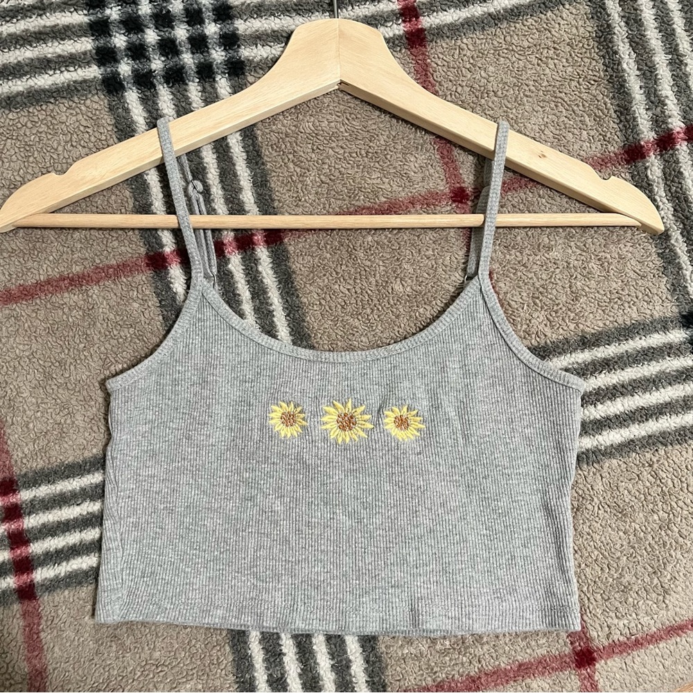 Hollister Flower Crop Top XS